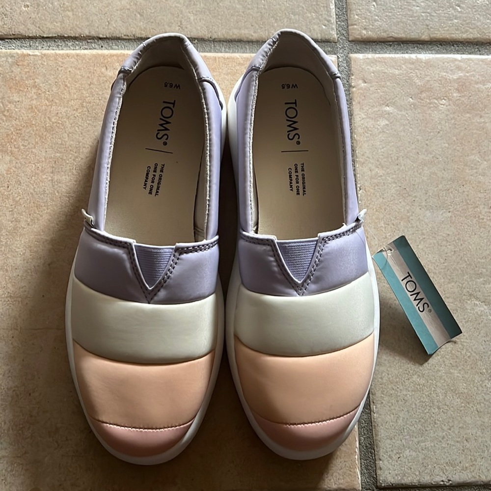NWT Toms Sherbet Colored Striped Shoes size 6.5